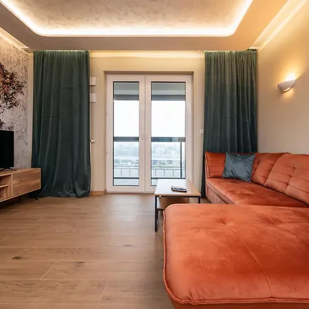 Tobaco Park Ii Prestige By Bookinghost Apartamento *