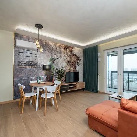 Tobaco Park Ii Prestige By Bookinghost * Łódź