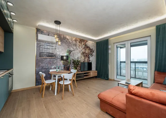 Tobaco Park Ii Prestige By Bookinghost * 罗兹